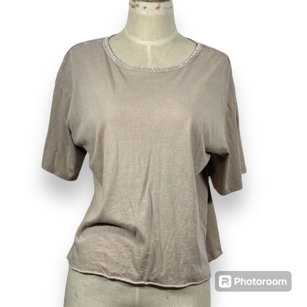 Caution to the Wind Taupe Scoop Neck T-Shirt M High-Low Hem Oversized Fit